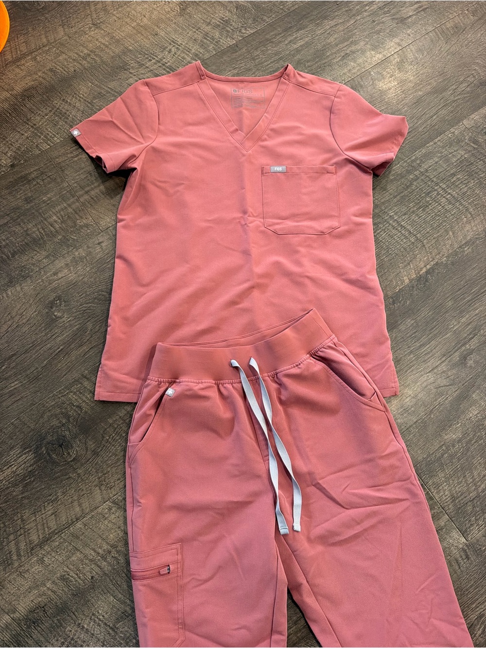Figs Women's Coral Pink.